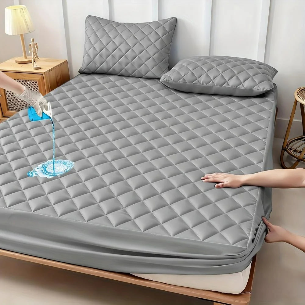 Waterproof cooling breathable noiseless mattress protector cover