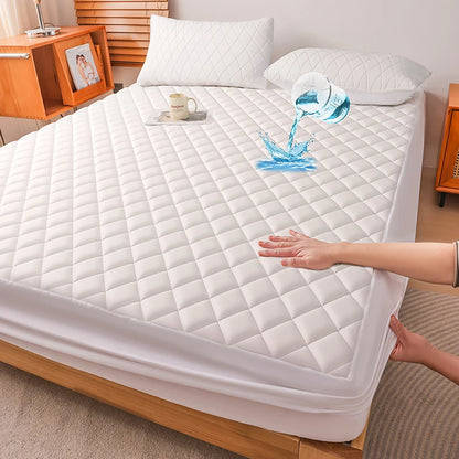 Waterproof cooling breathable noiseless mattress protector cover