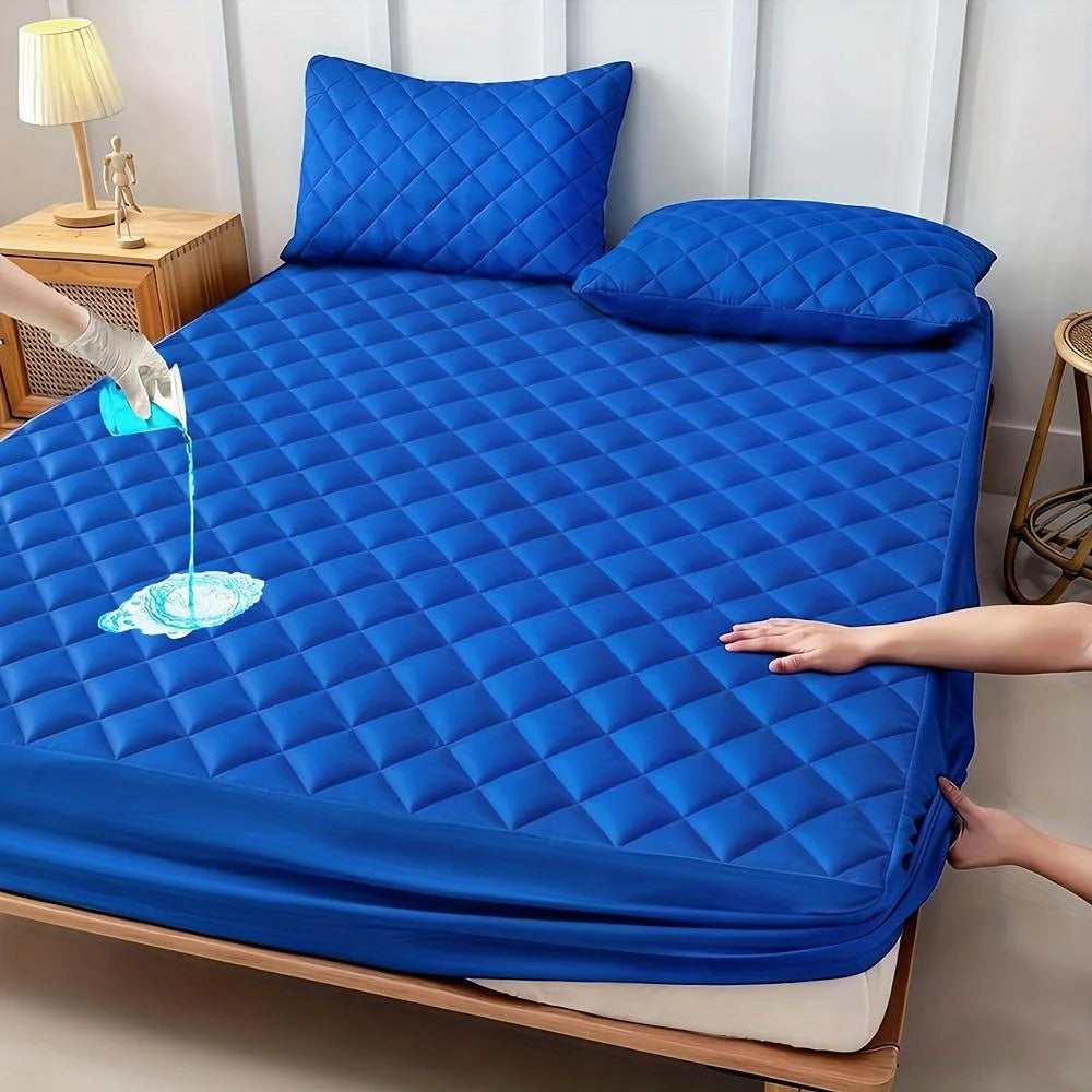 Waterproof cooling breathable noiseless mattress protector cover