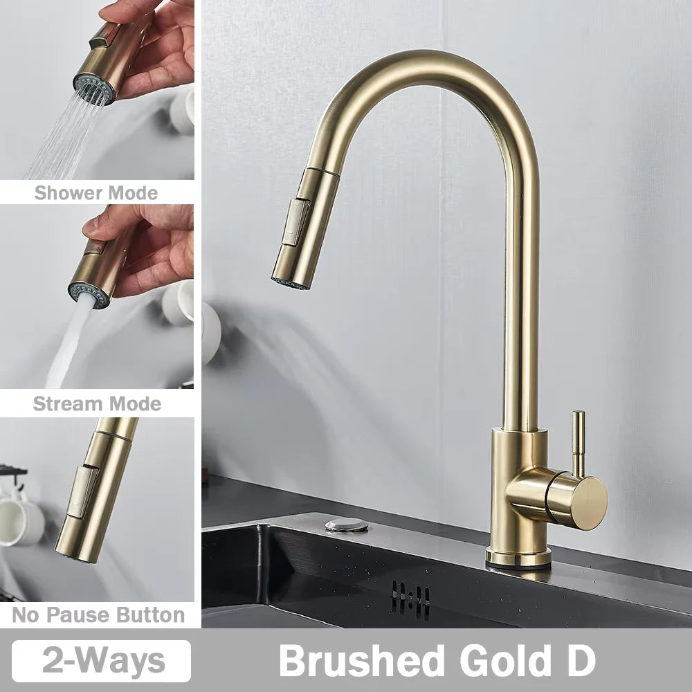 Pull-out kitchen faucet with dual spray modes